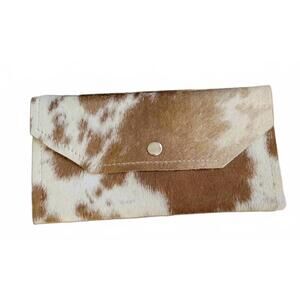 NEW BOHO RANCH women's western cowhide hair on wallet in tan + white